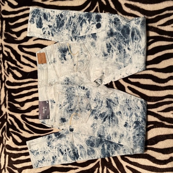 AEO Bleached Tye-Dye Skinny Jeans - Picture 8 of 8